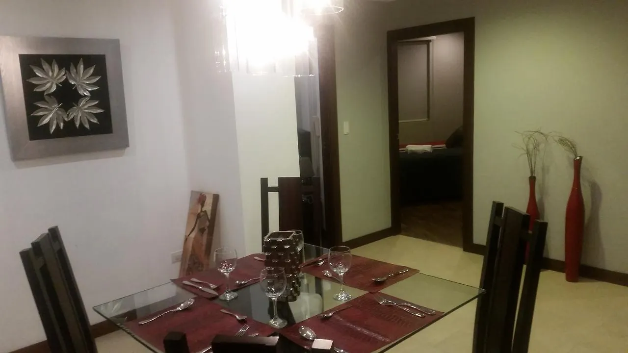 Luxurious And Modern Apartment Cuenca 0*,
